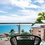 Bonito Borumbot Con Vista Al Mar Apartament