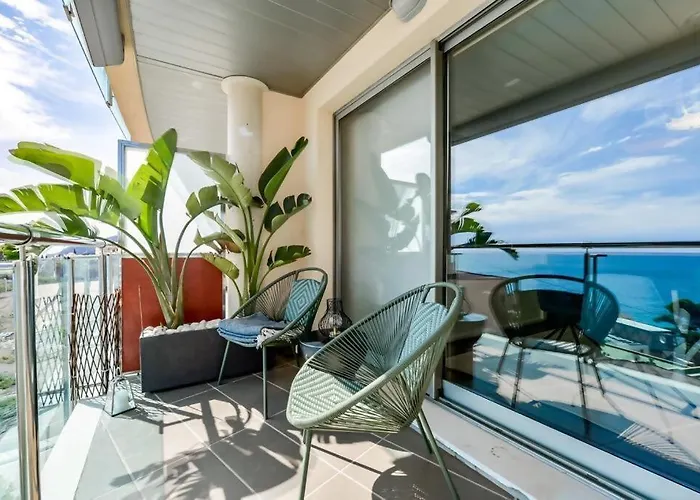 Apartment Bonito Borumbot Con Vista Al Mar